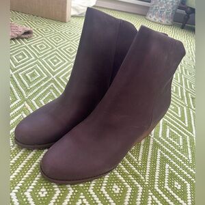 TOMS Women's Casey Wedge Booties in Blackberry